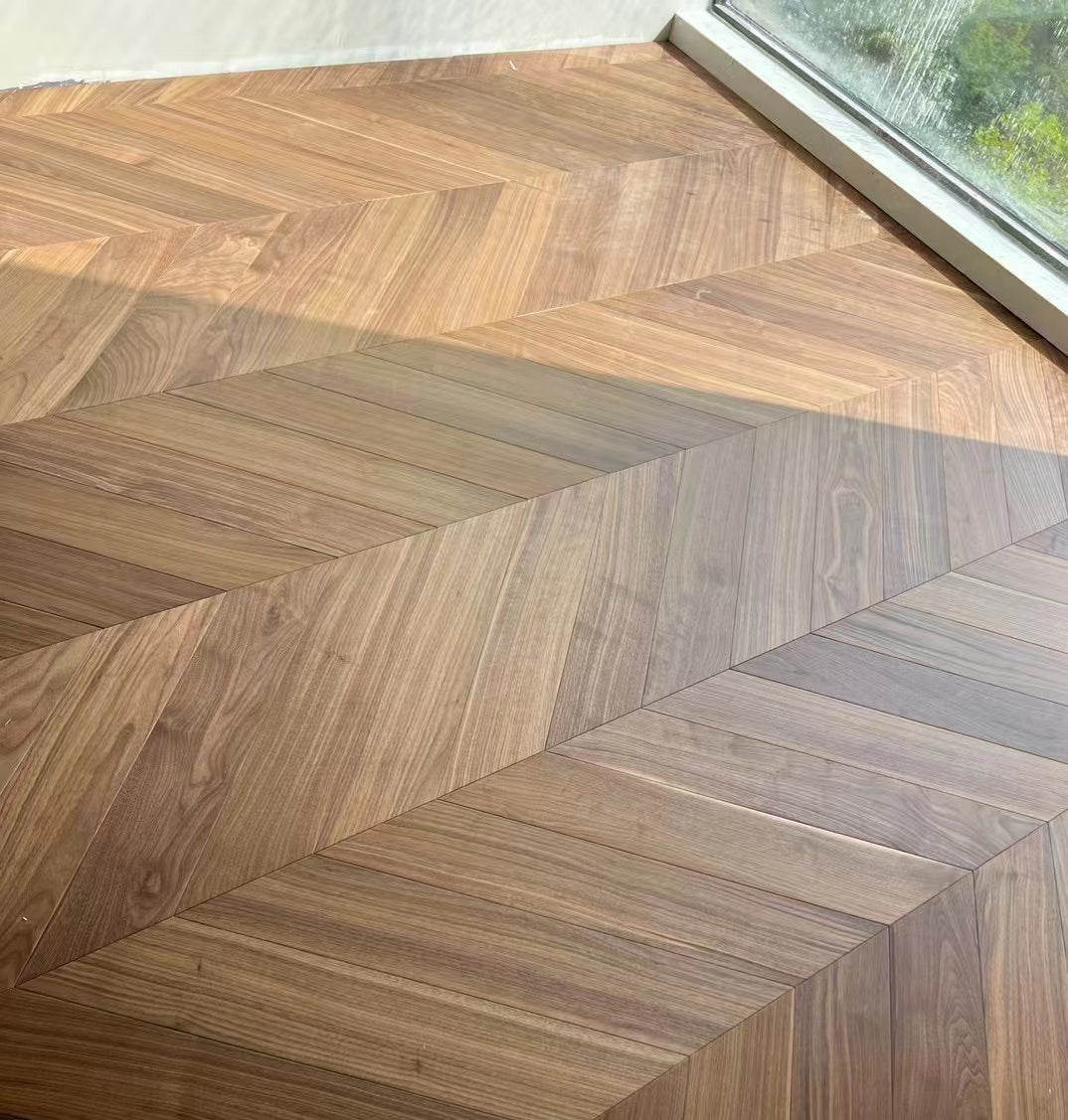 60 ° splicing black walnut