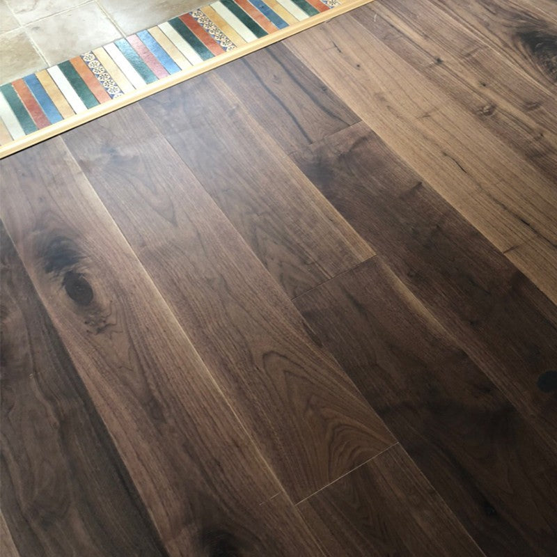 Customization: Color American black walnut