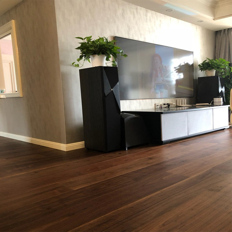 Customization: Color American black walnut